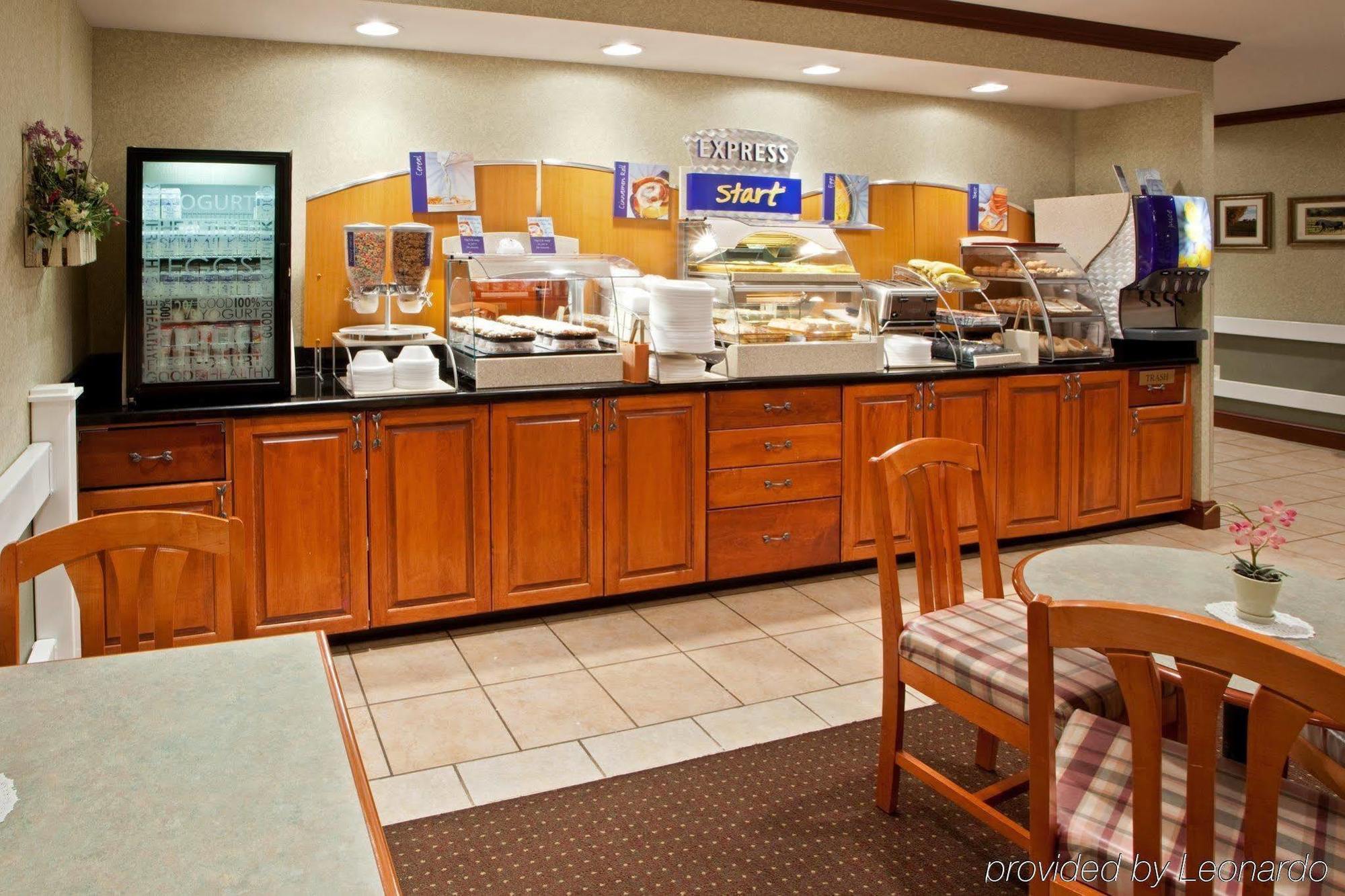 Holiday Inn Express Lexington Restaurante foto